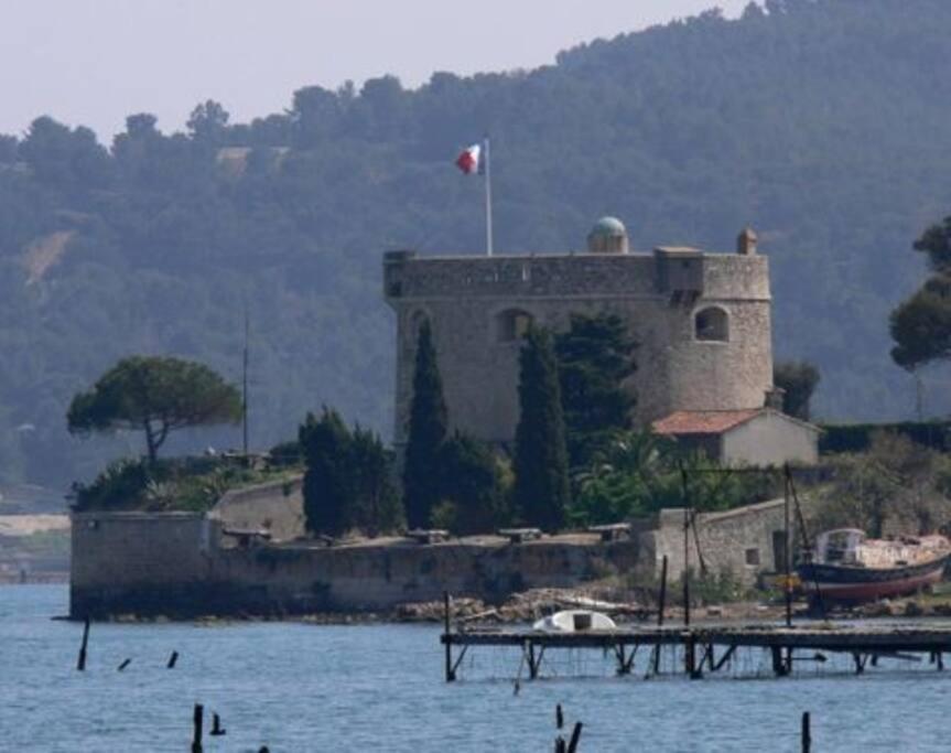Grande Maison De Ville Atypique - 4 Nuits Mini La Seyne-sur-Mer Buitenkant foto